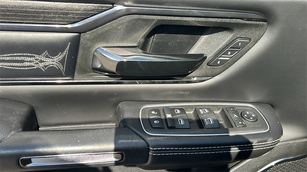 2022 Ram 1500 Limited photo 16