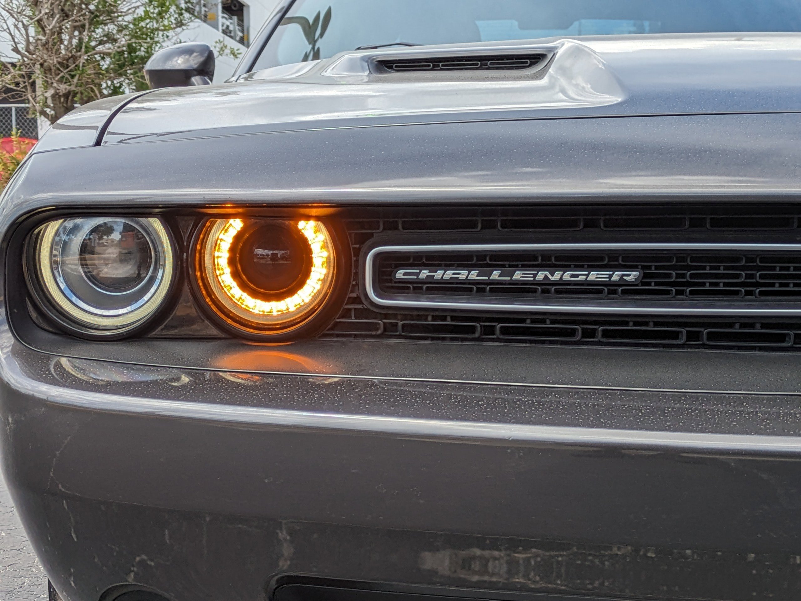 2019 Dodge Challenger SXT photo 9