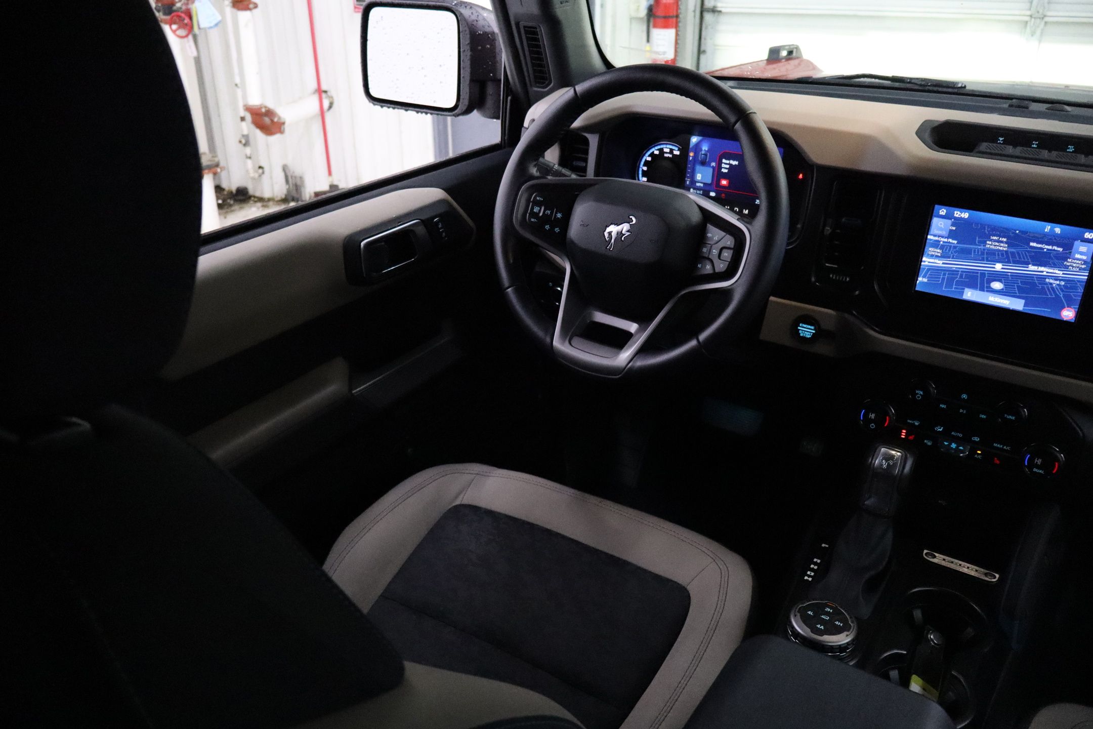 2023 Ford Bronco Wildtrak photo 26