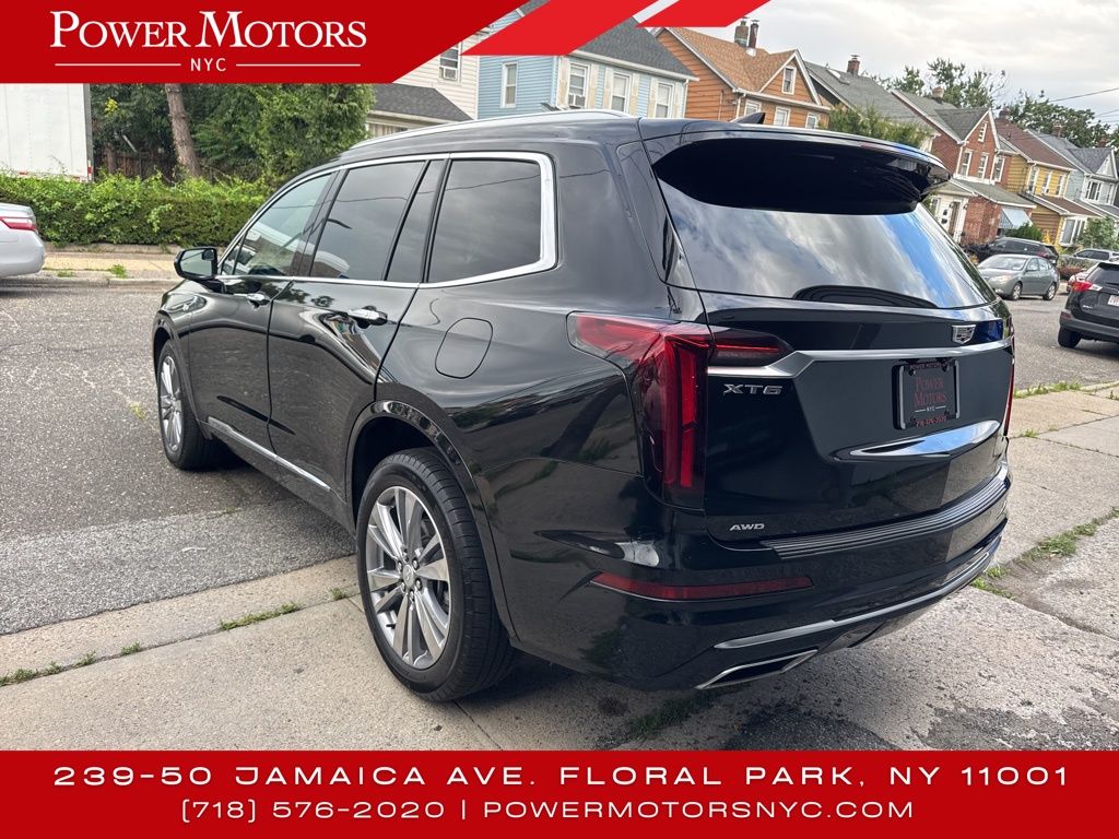 2024 Cadillac XT6 Premium Luxury photo 3