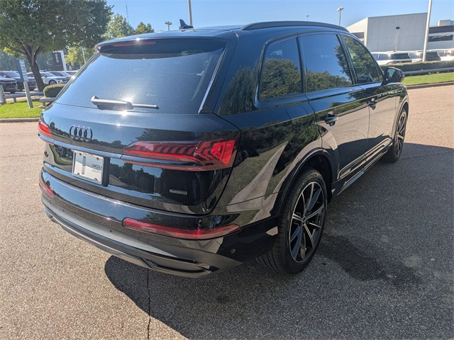 2022 Audi Q7 55 Premium Plus photo 6