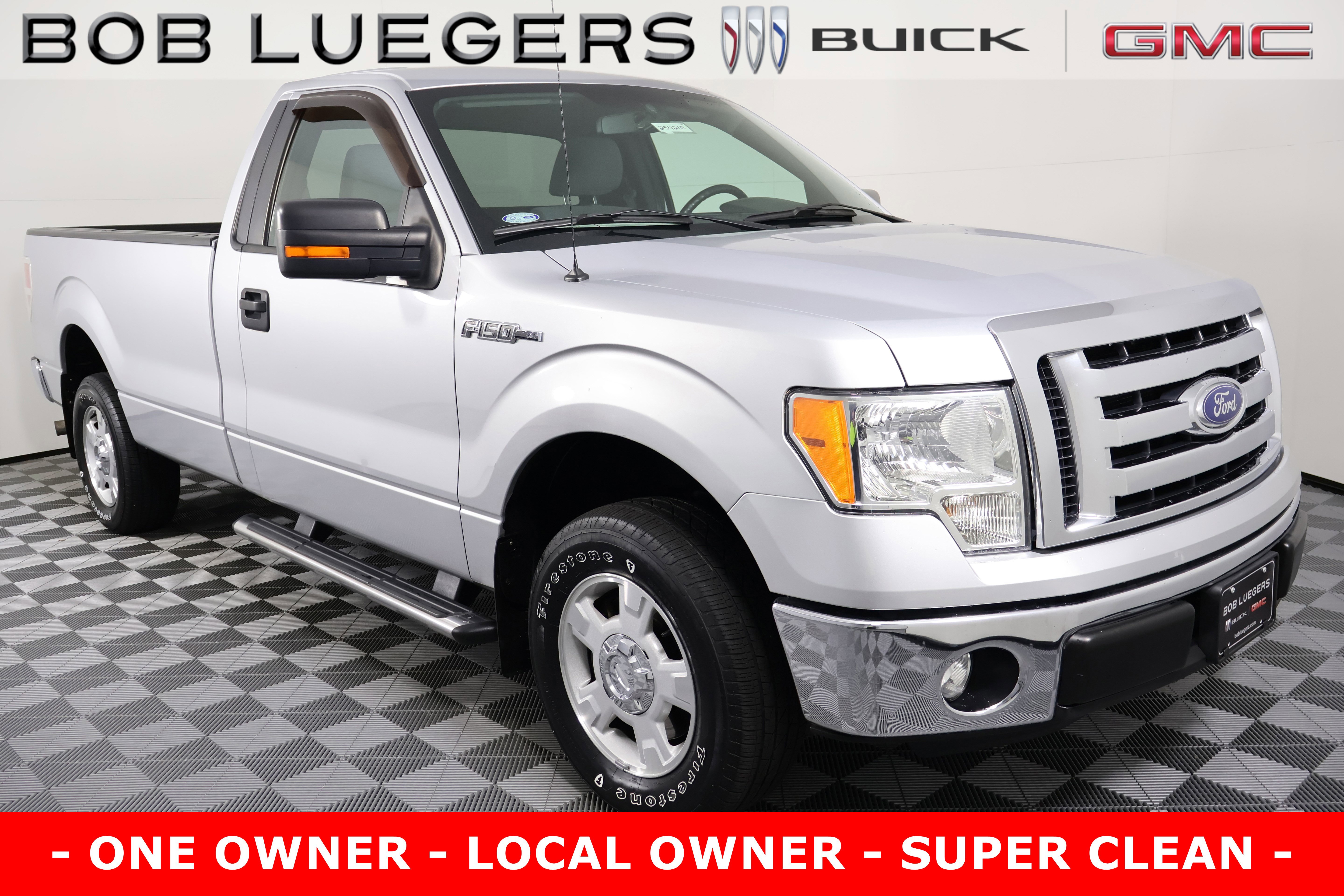 2011 Ford F-150 XL's photo