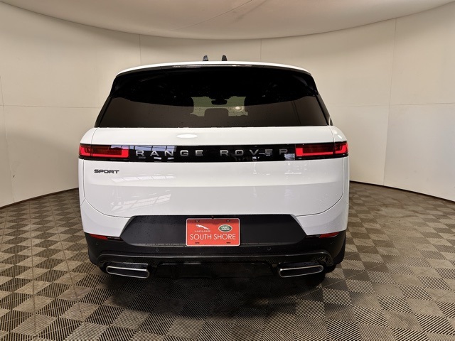 2025 Land Rover Range Rover Sport P360 S photo 4