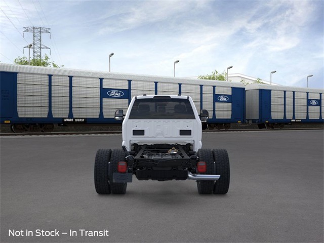2026 Ford F-550 photo 3