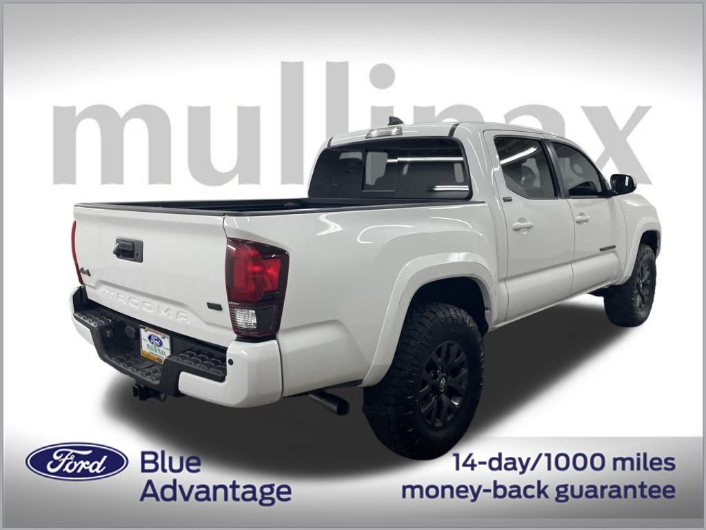 2023 Toyota Tacoma SR5 photo 3