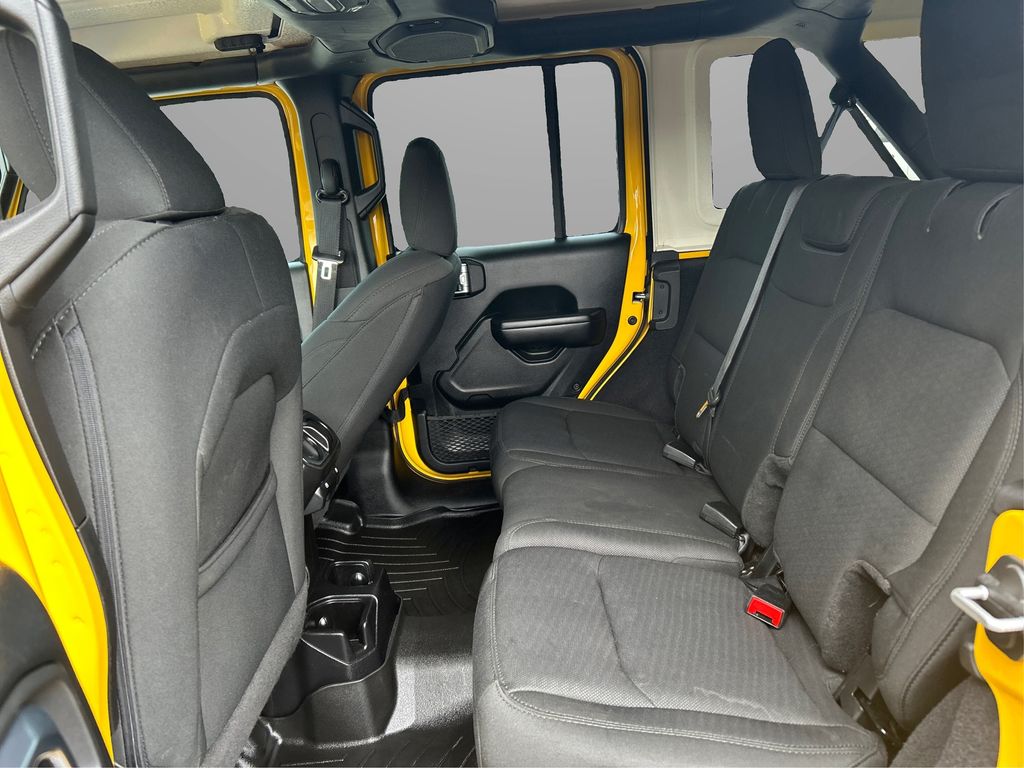 2019 Jeep Wrangler Unlimited Sport S photo 9