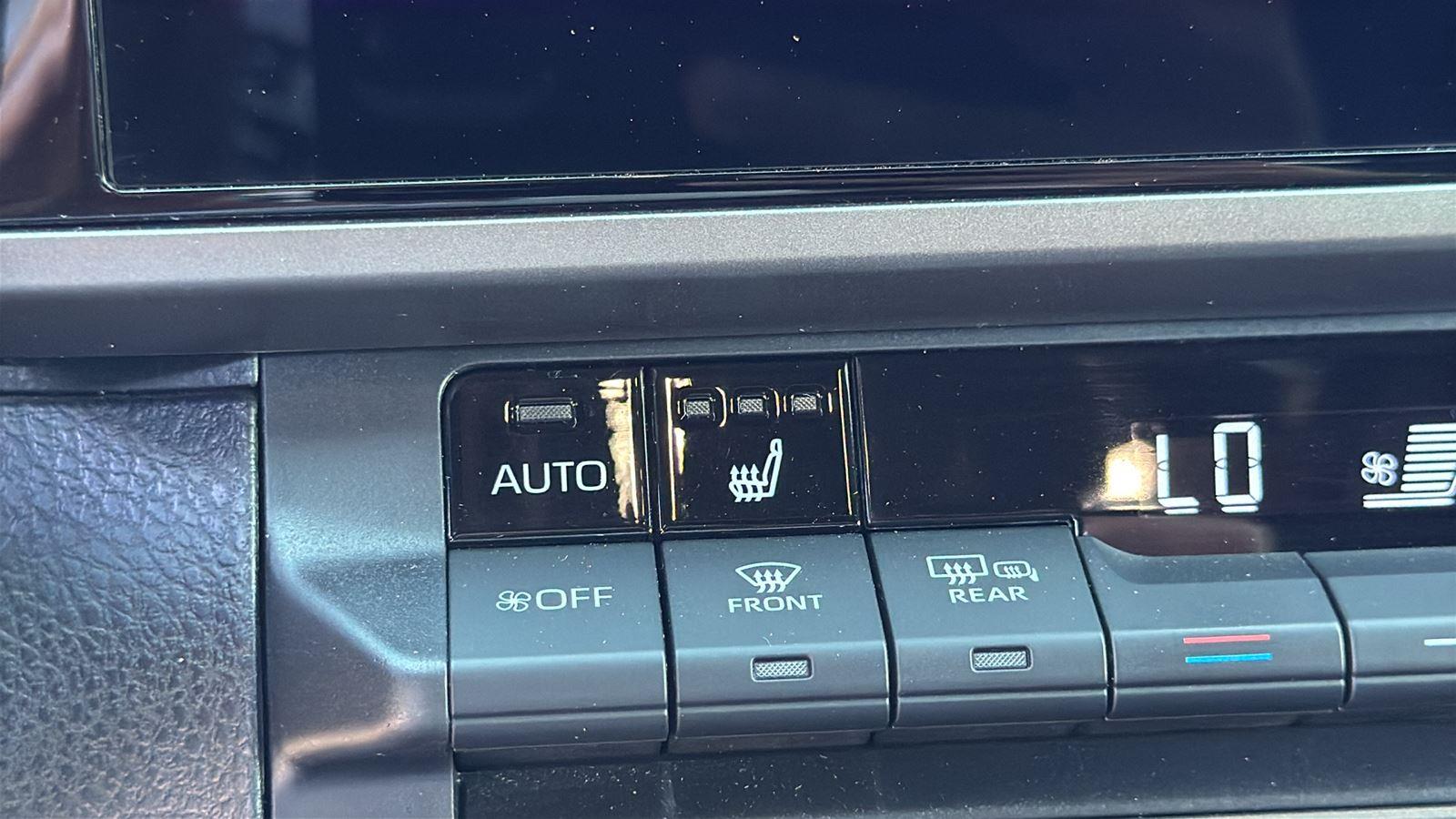 2025 Toyota Camry XSE photo 21
