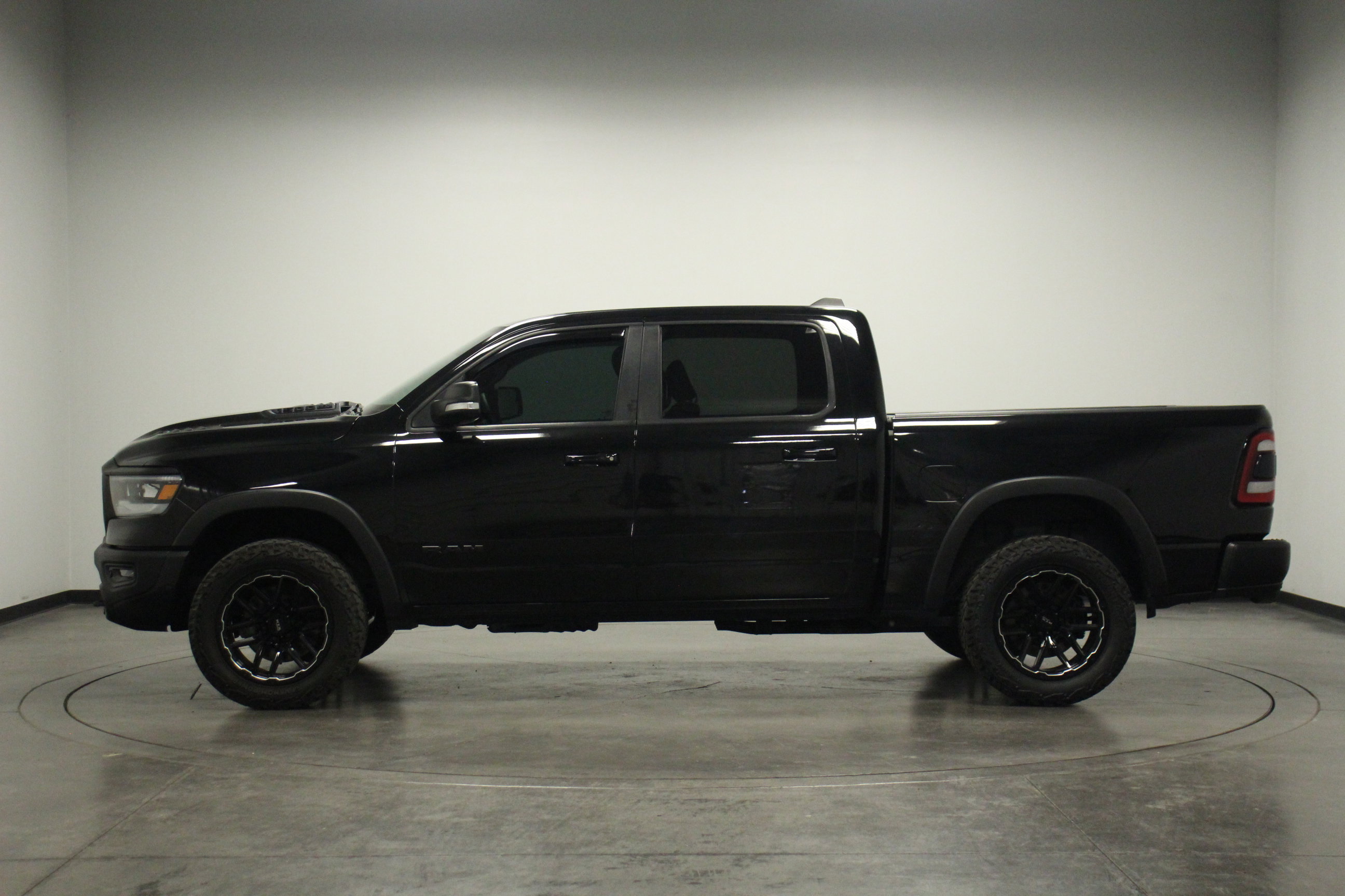 2021 Ram 1500 Rebel photo 4