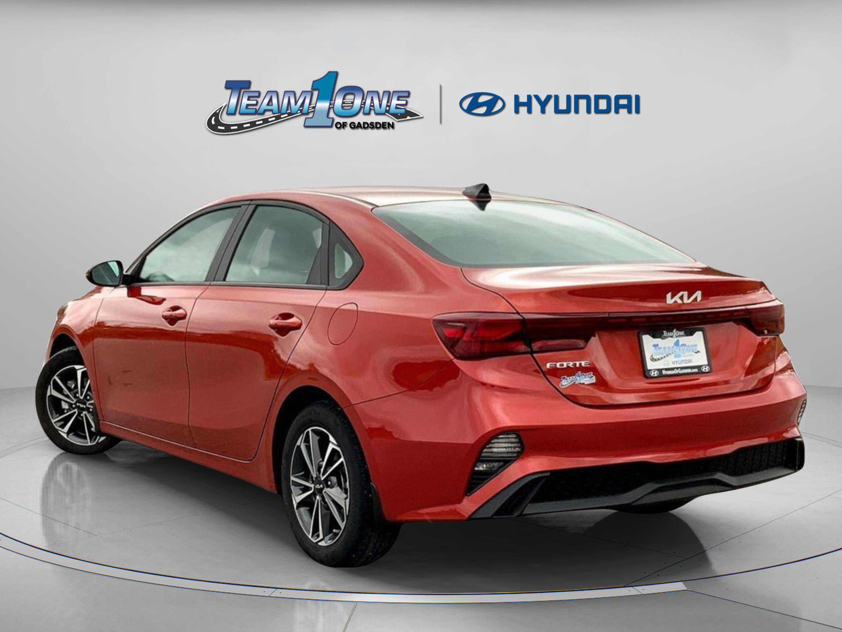 2023 Kia Forte LXS photo 4