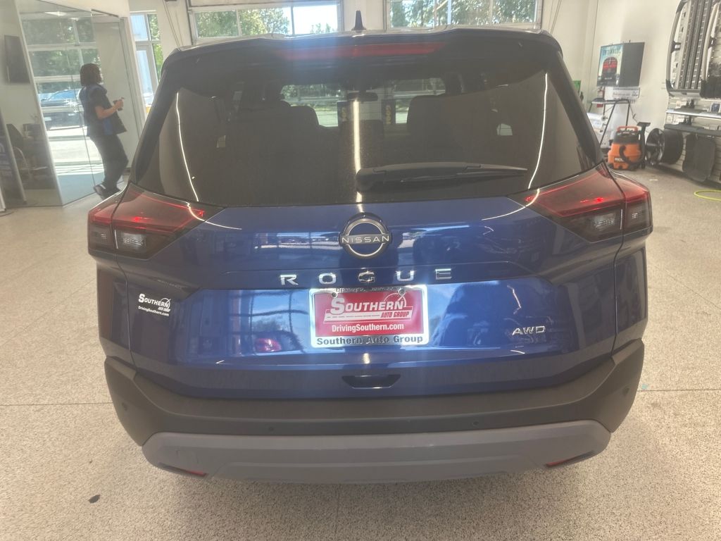 2023 Nissan Rogue S photo 5