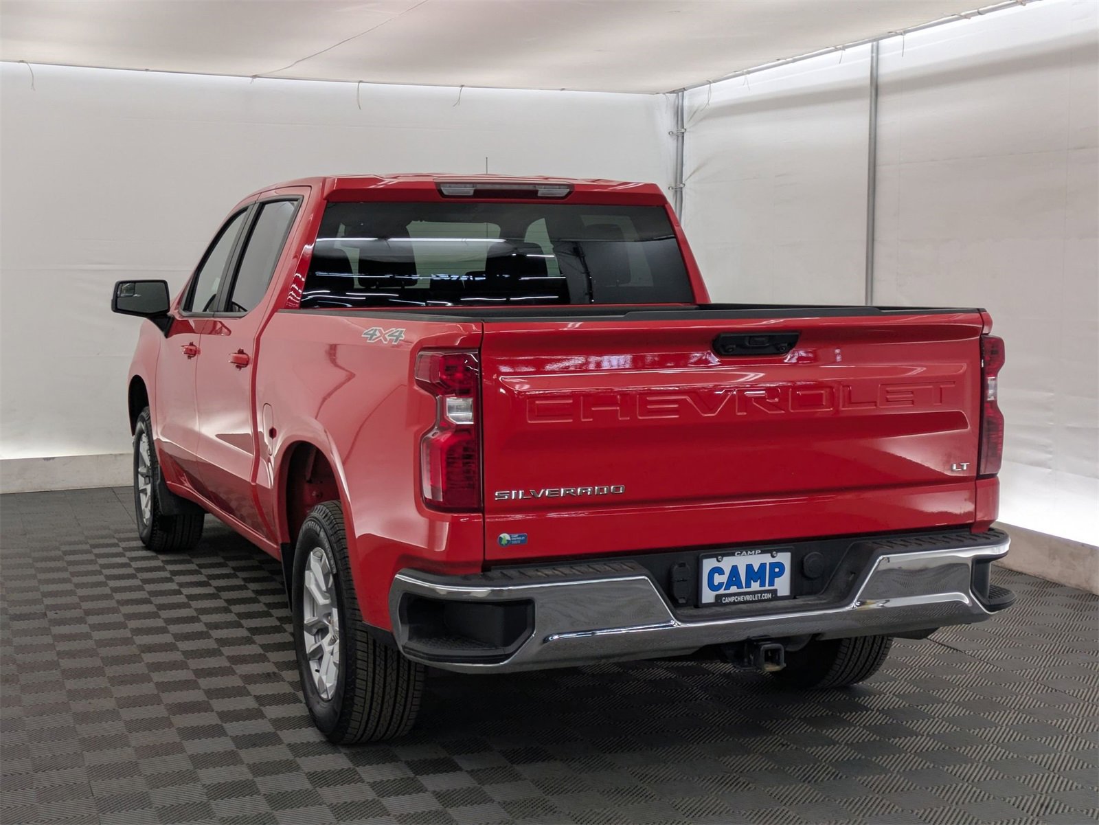 2024 Chevrolet Silverado 1500 LT photo 4