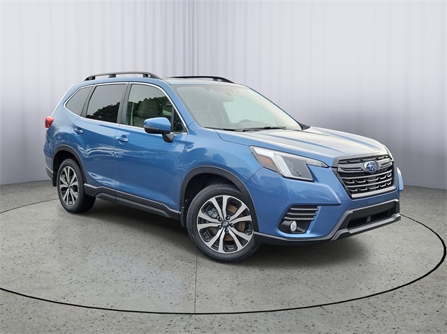 2023 Subaru Forester Limited's photo