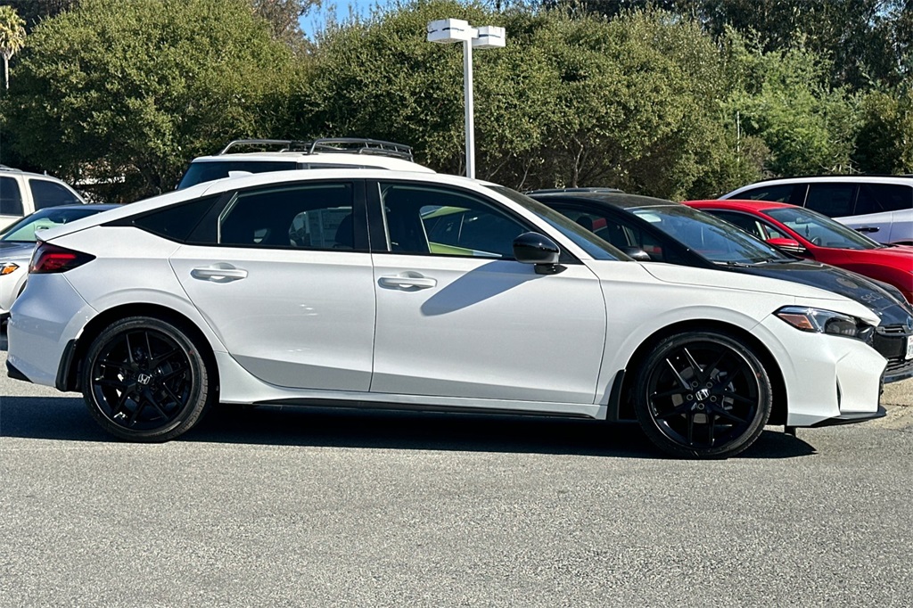 2025 Honda Civic Hatchback Sport photo 3