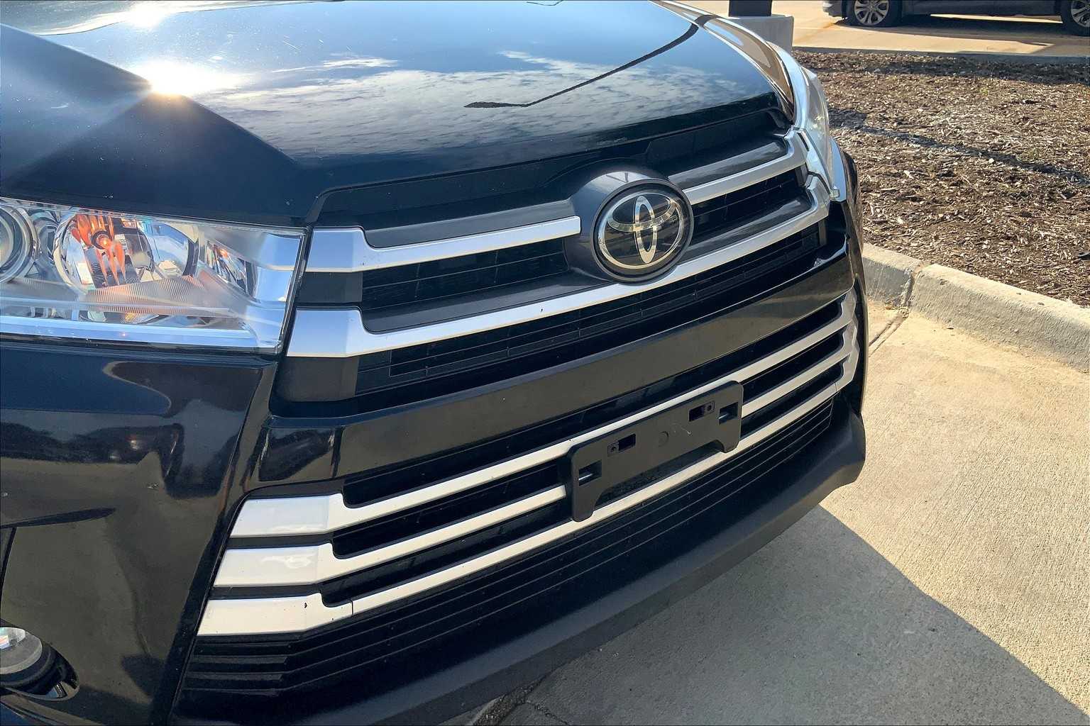 2018 Toyota Highlander XLE photo 31