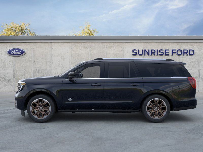 2025 Ford Expedition King Ranch MAX photo 3