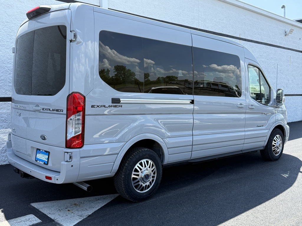 2025 Ford Transit Van photo 2