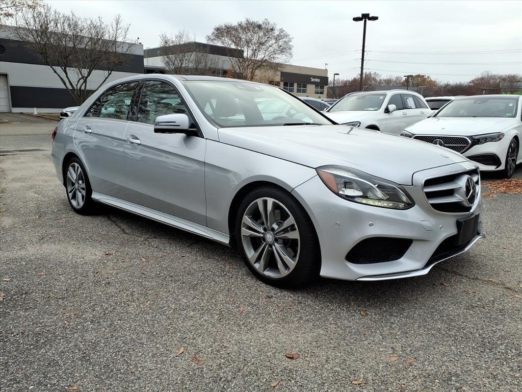 2014 Mercedes Benz E 350 4MATIC photo 3