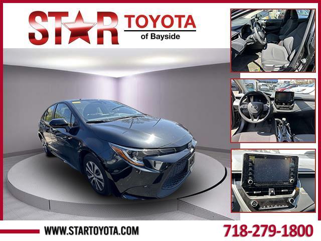 2022 Toyota Corolla LE's photo