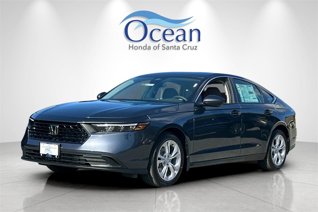 2025 Honda Accord LX photo 2