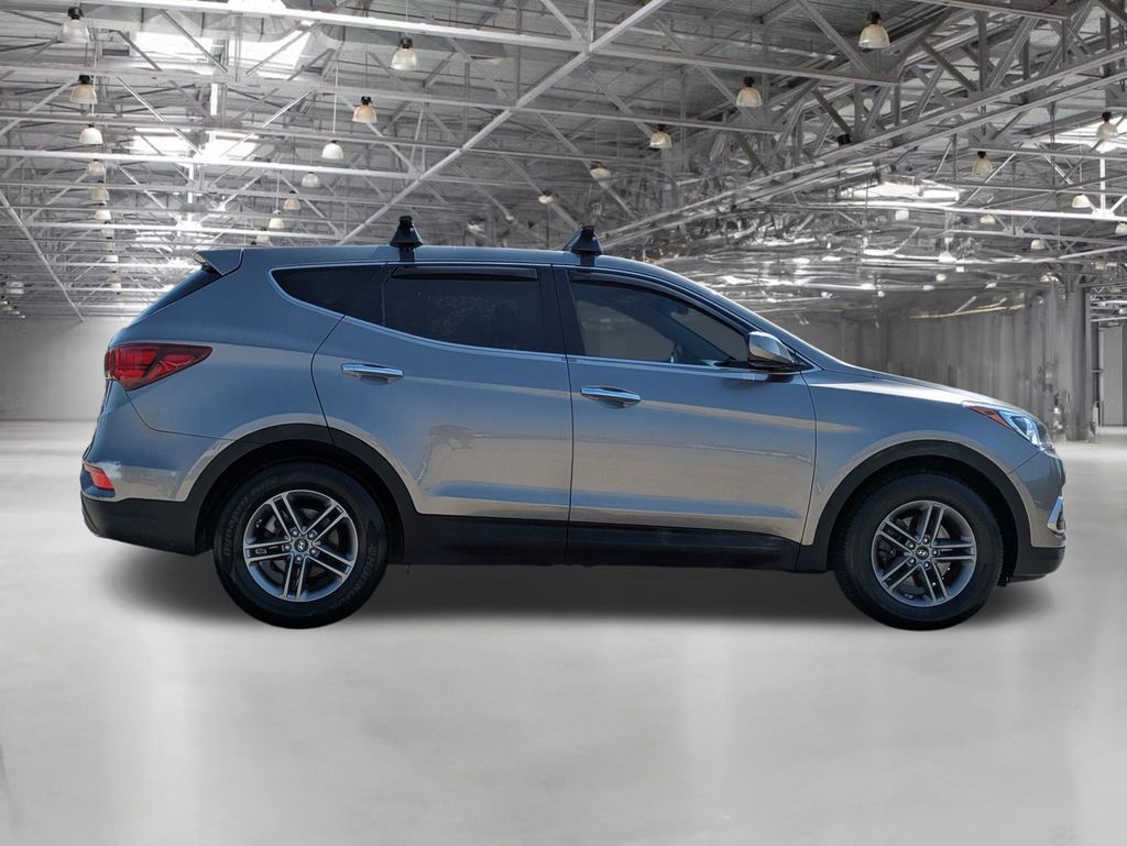 2018 Hyundai Santa Fe Sport Base photo 4