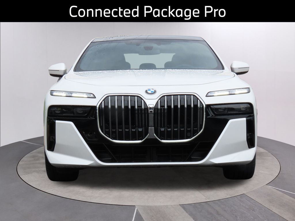 2025 Bmw 760i xDrive photo 2