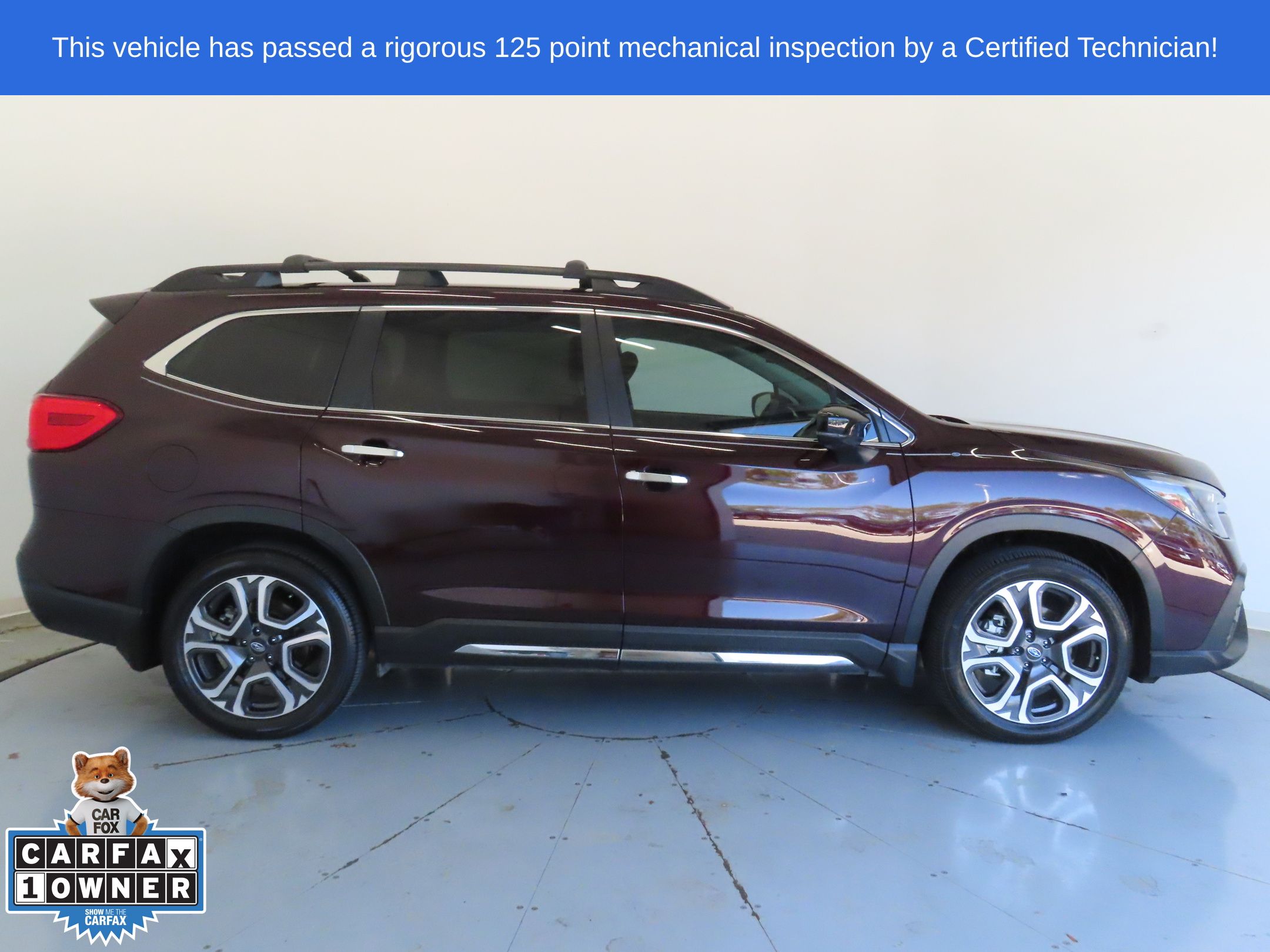 2024 Subaru Ascent Touring photo 2