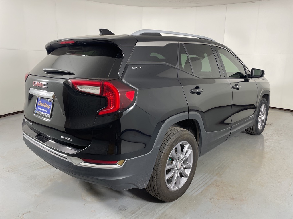 2024 Gmc Terrain SLT photo 8