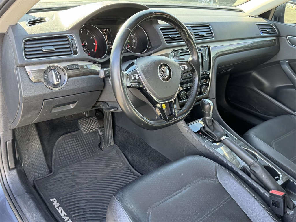 Used 2016 Volkswagen Passat SE with VIN 1VWBS7A32GC055706 for sale in Fredericksburg, VA