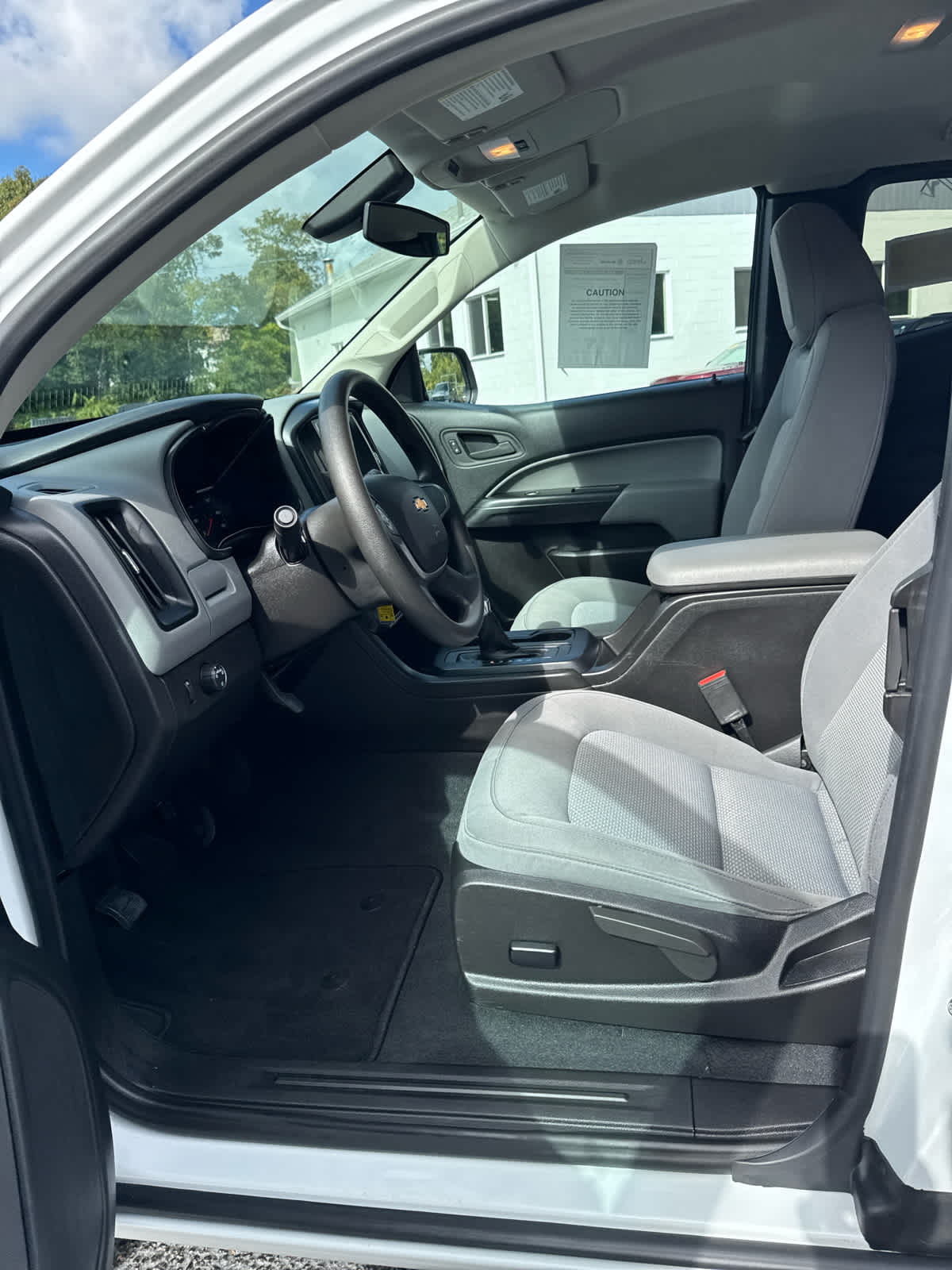 2022 Chevrolet Colorado Work Truck photo 9