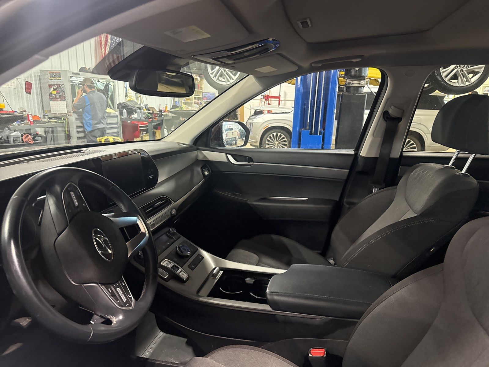 2020 Hyundai Palisade SEL photo 3