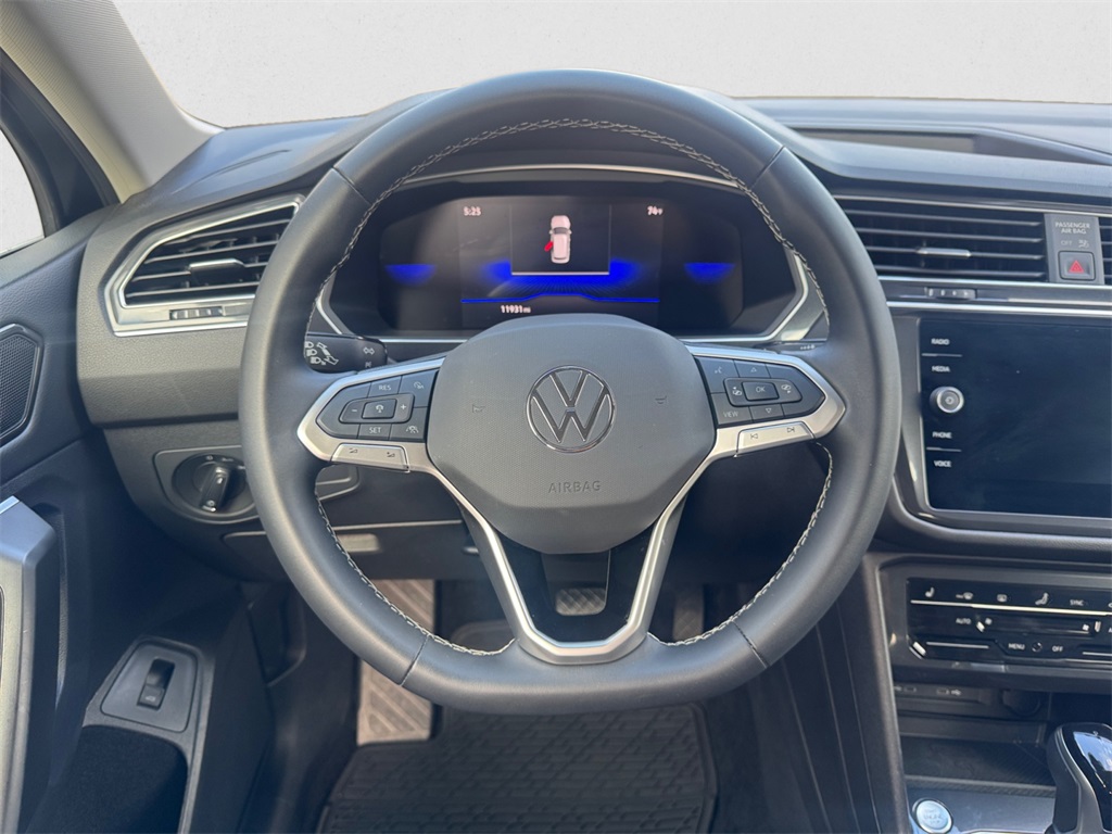 2024 Volkswagen Tiguan SE Wolfsburg Edition photo 11