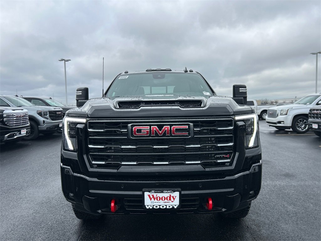 2026 Gmc Sierra 2500 HD AT4 photo 3