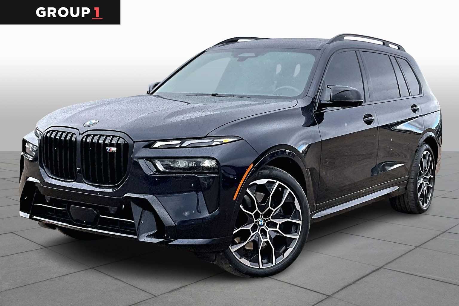 2025 BMW X7 M60i's photo