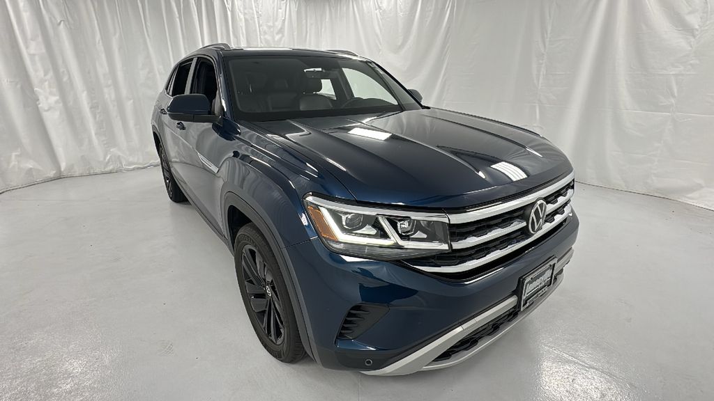 2022 Volkswagen Atlas Cross Sport SE w/Tech's photo