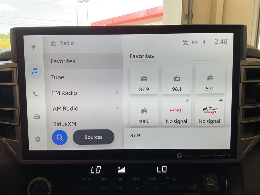 2022 Toyota Tundra SR5 CrewMax photo 15