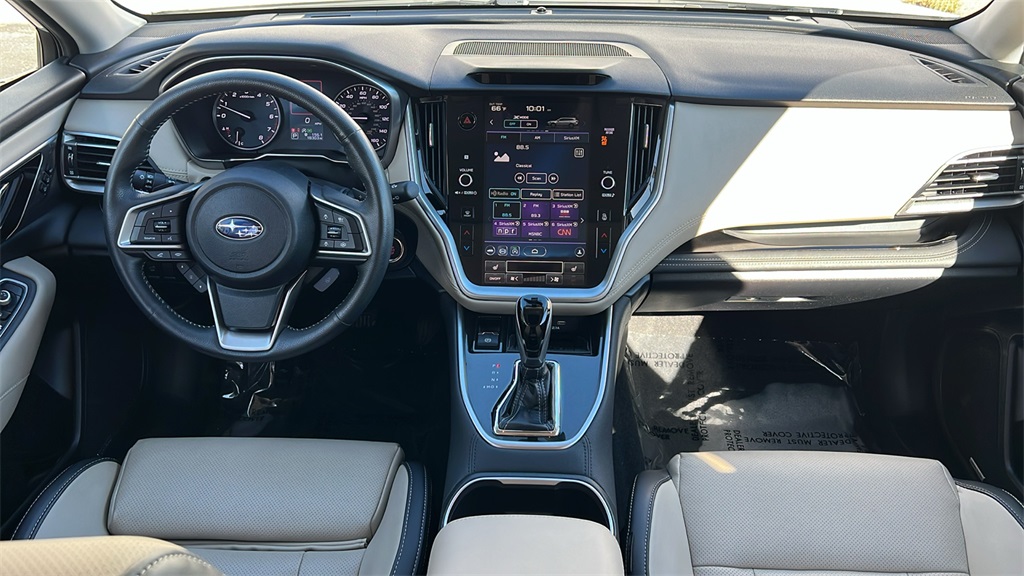 2021 Subaru Outback Limited XT photo 3