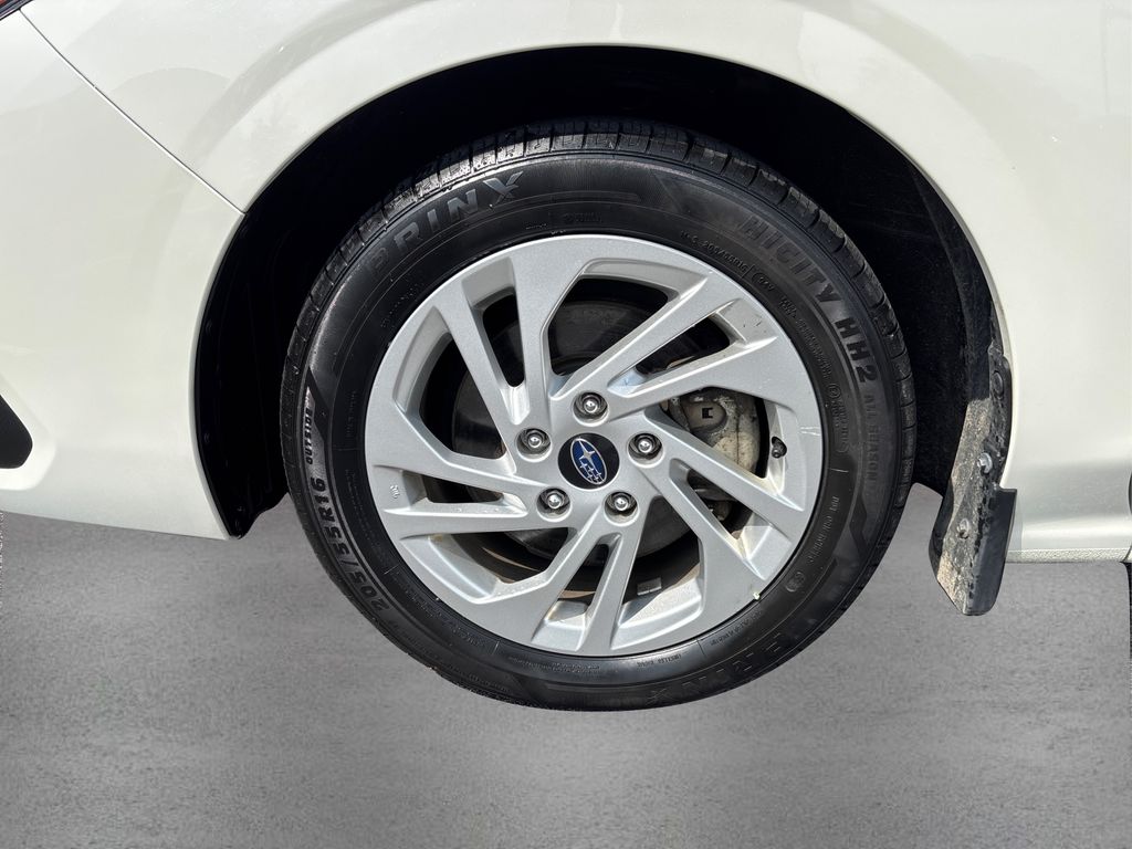 2024 Subaru Impreza Base photo 10