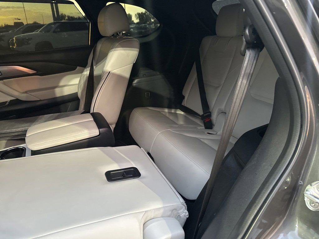 2023 Mazda CX-9 Signature photo 13