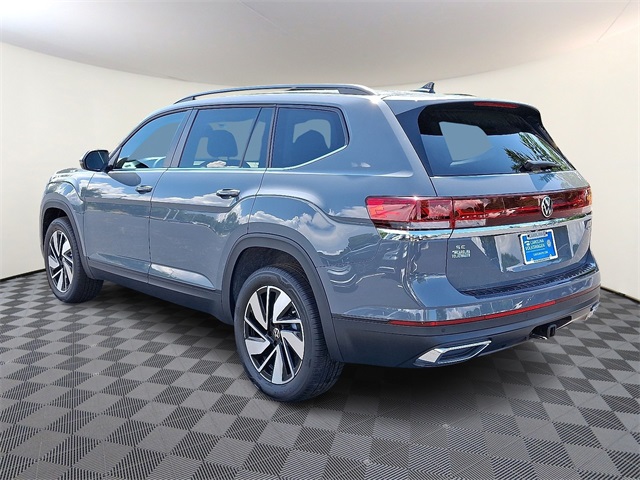 2025 Volkswagen Atlas SE Technology photo 4