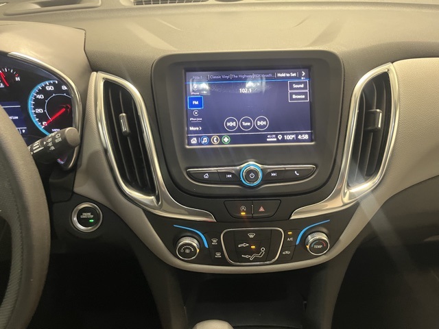 2024 Chevrolet Equinox LS photo 5