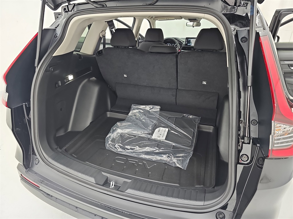 2026 Honda CR-V LX photo 17