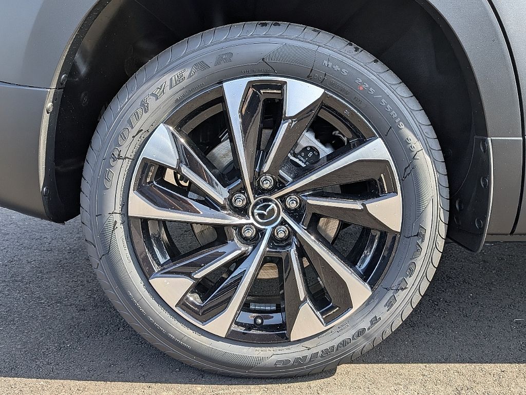 2025 Mazda CX-50 Premium Plus photo 13