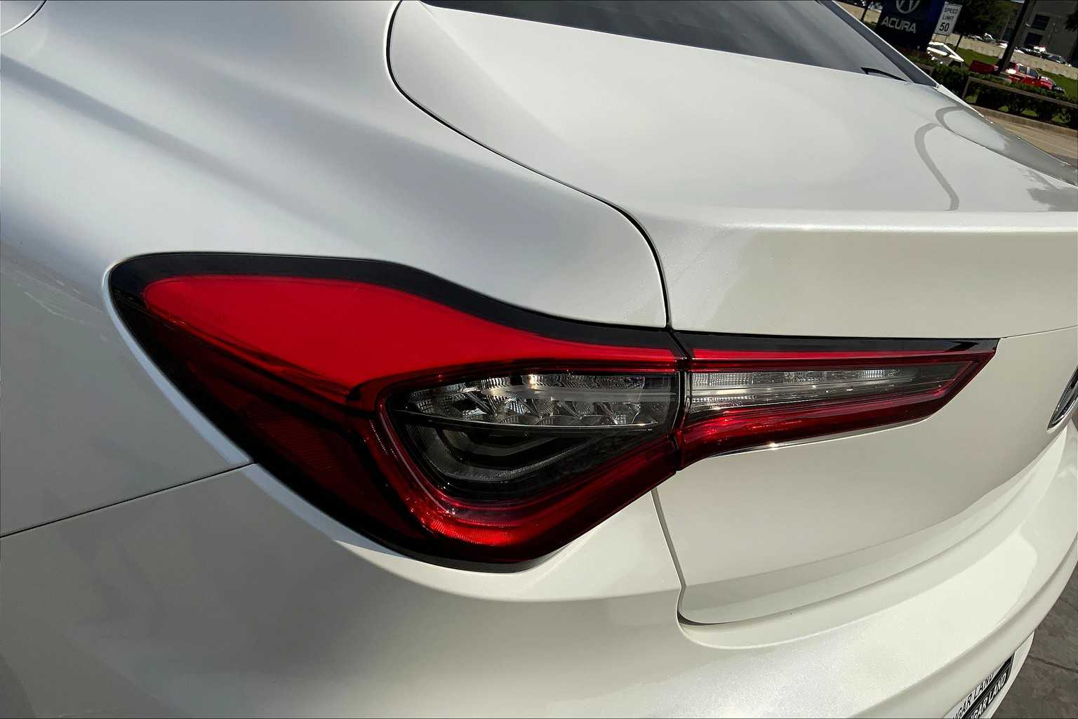 2025 Acura TLX Technology photo 28