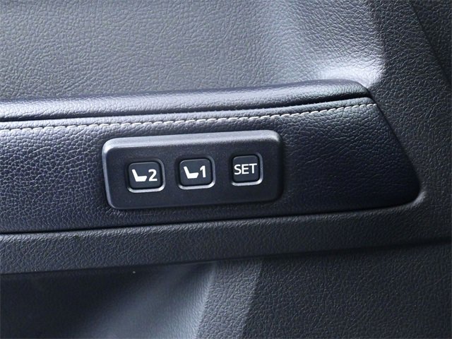 2018 Toyota 4Runner SR5 photo 13