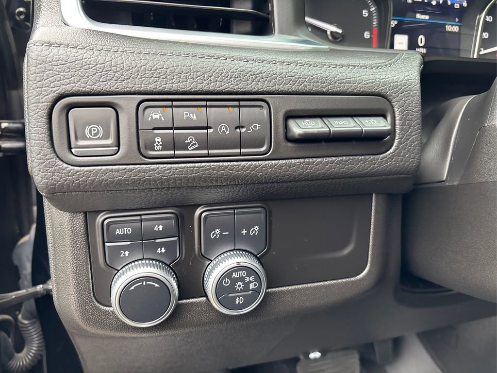 2021 Gmc Yukon Denali photo 38
