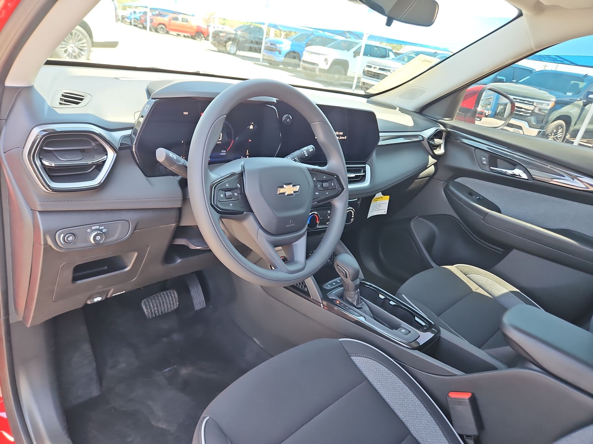 2026 Chevrolet Trailblazer LT photo 7