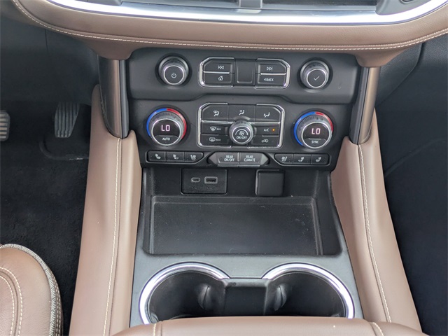 2022 Chevrolet Tahoe High Country photo 18