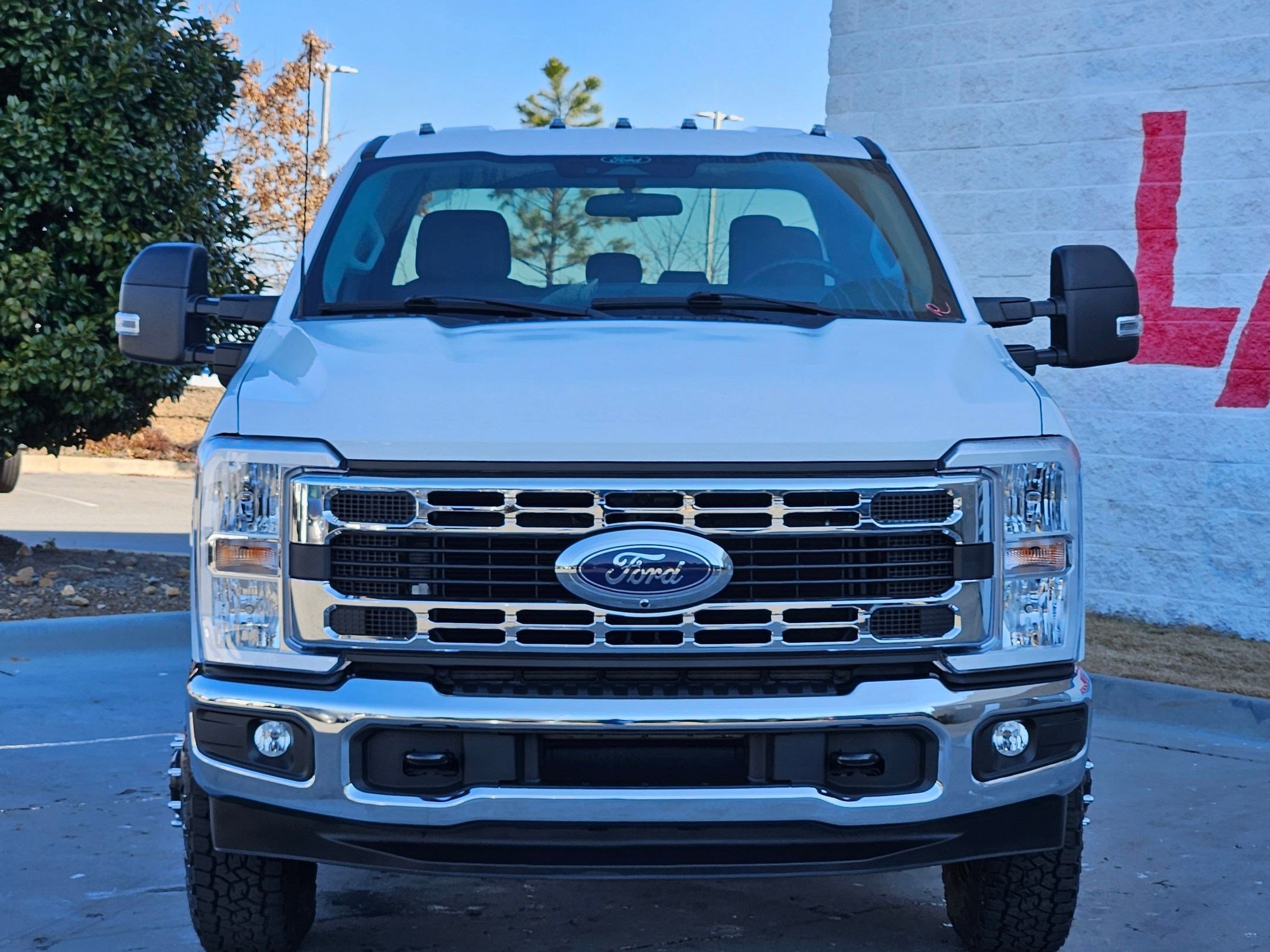Used 2024 Ford F-350 Super Duty XLT with VIN 1FT8W3DT6REC76111 for sale in Little Rock