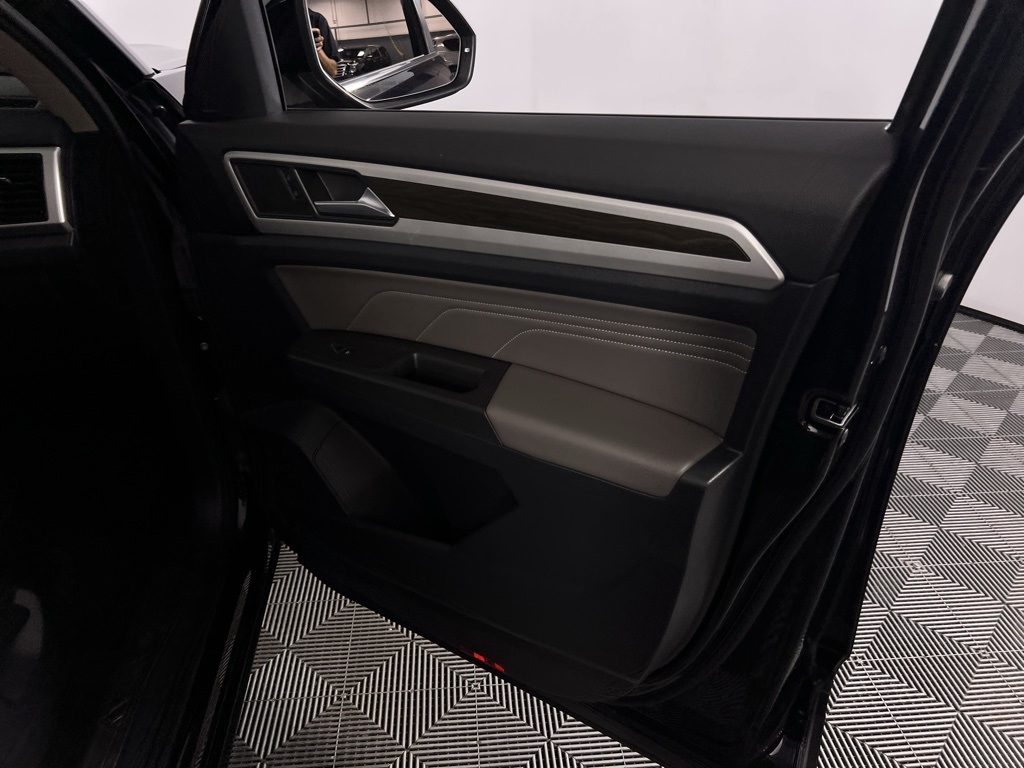 2022 Volkswagen Atlas SE Technology photo 27