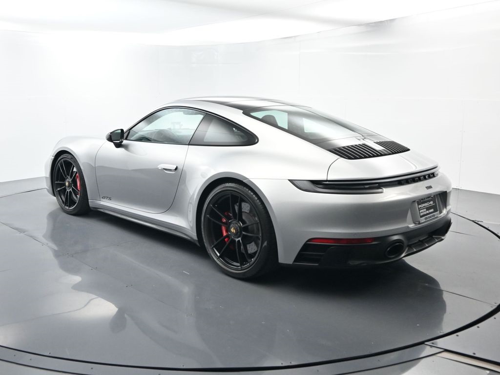 2023 Porsche 911 4S 4 GTS photo 3